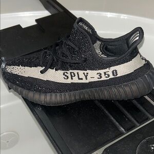 Black and Cream SPLY-350 Sneakers